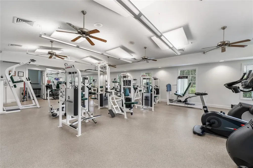 1226 Heron Point Way Deland FL 32724