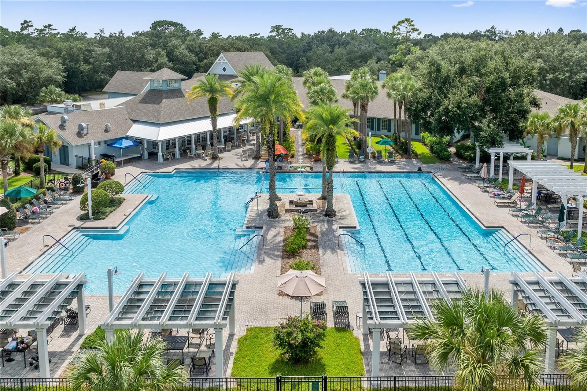 1226 Heron Point Way Deland FL 32724