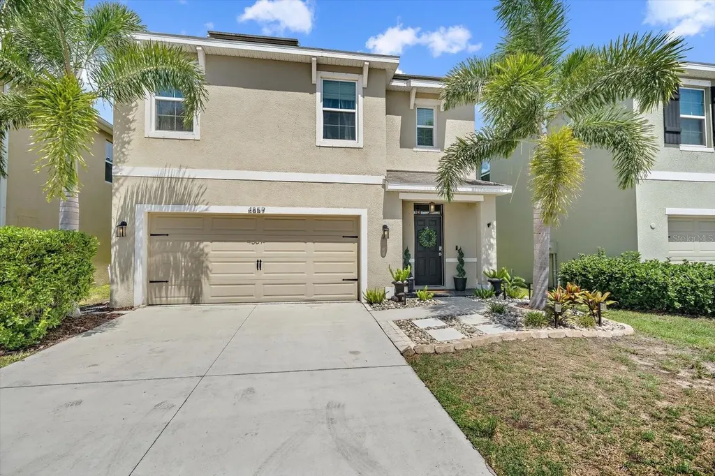4857 Silver Topaz Street Sarasota FL 34233