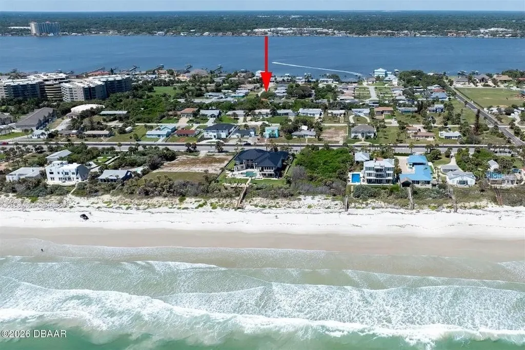 2825 Gladys Terrace Daytona Beach FL 32118