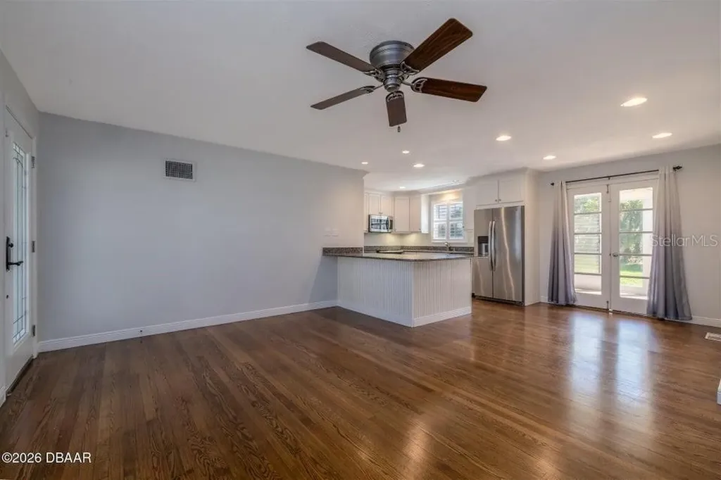 2825 Gladys Terrace Daytona Beach FL 32118