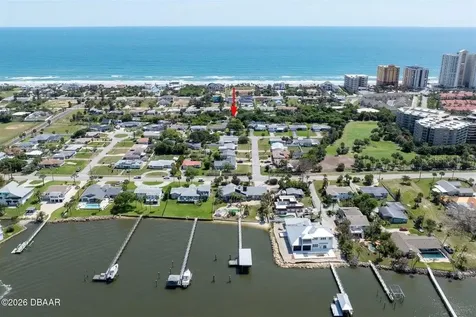 2825 Gladys Terrace Daytona Beach FL 32118