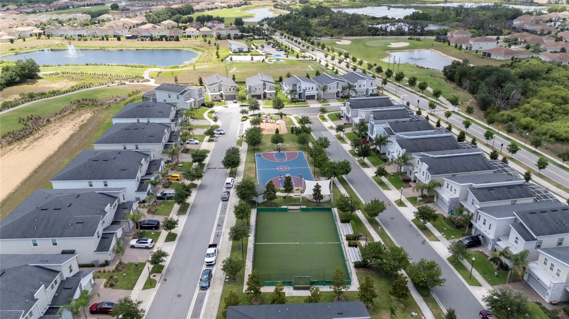 693 Ocean Course Avenue Davenport FL 33896
