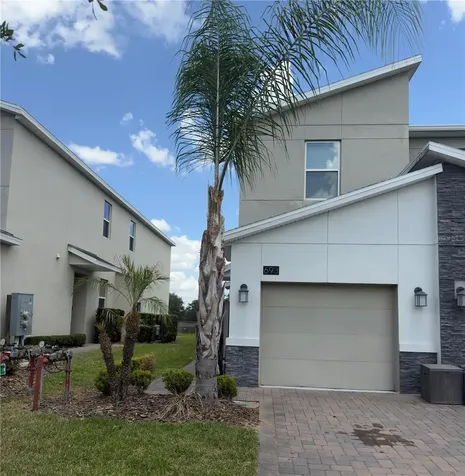 693 Ocean Course Avenue Davenport FL 33896