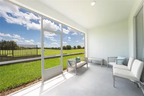 693 Ocean Course Avenue Davenport FL 33896