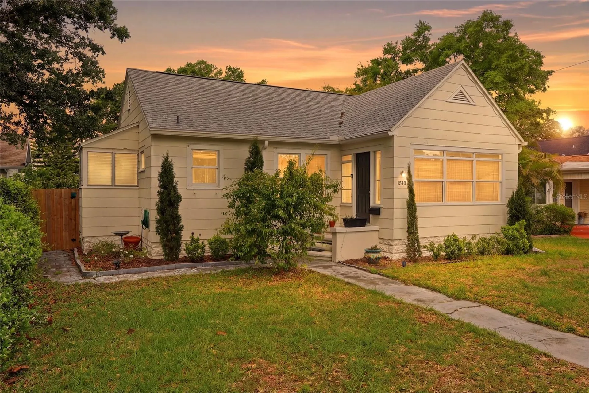 1510 14th Street N St Petersburg FL 33704