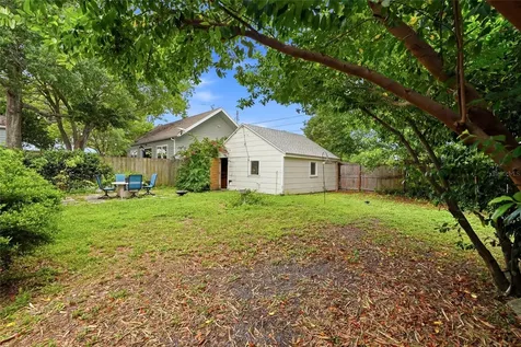 1510 14th Street N St Petersburg FL 33704