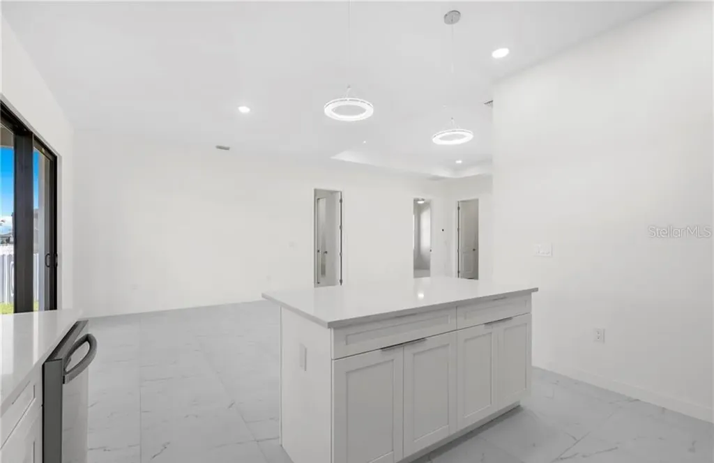 4233 Jacaranda Parkway W Cape Coral FL 33993