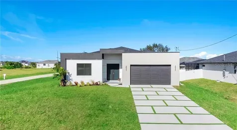 4233 Jacaranda Parkway W Cape Coral FL 33993