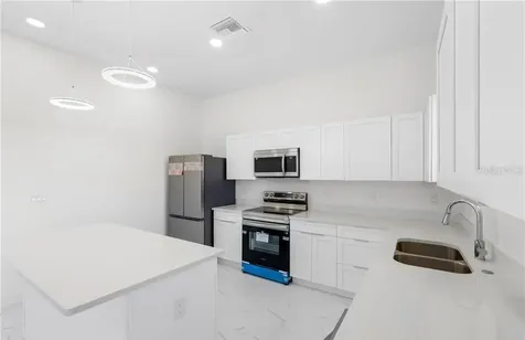4233 Jacaranda Parkway W Cape Coral FL 33993