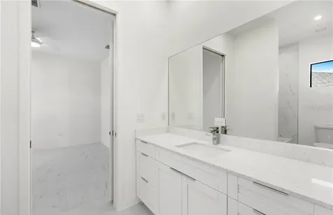4233 Jacaranda Parkway W Cape Coral FL 33993