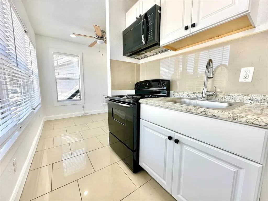 503 N Ridgewood Avenue Daytona Beach FL 32114