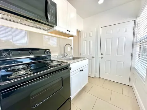 503 N Ridgewood Avenue Daytona Beach FL 32114