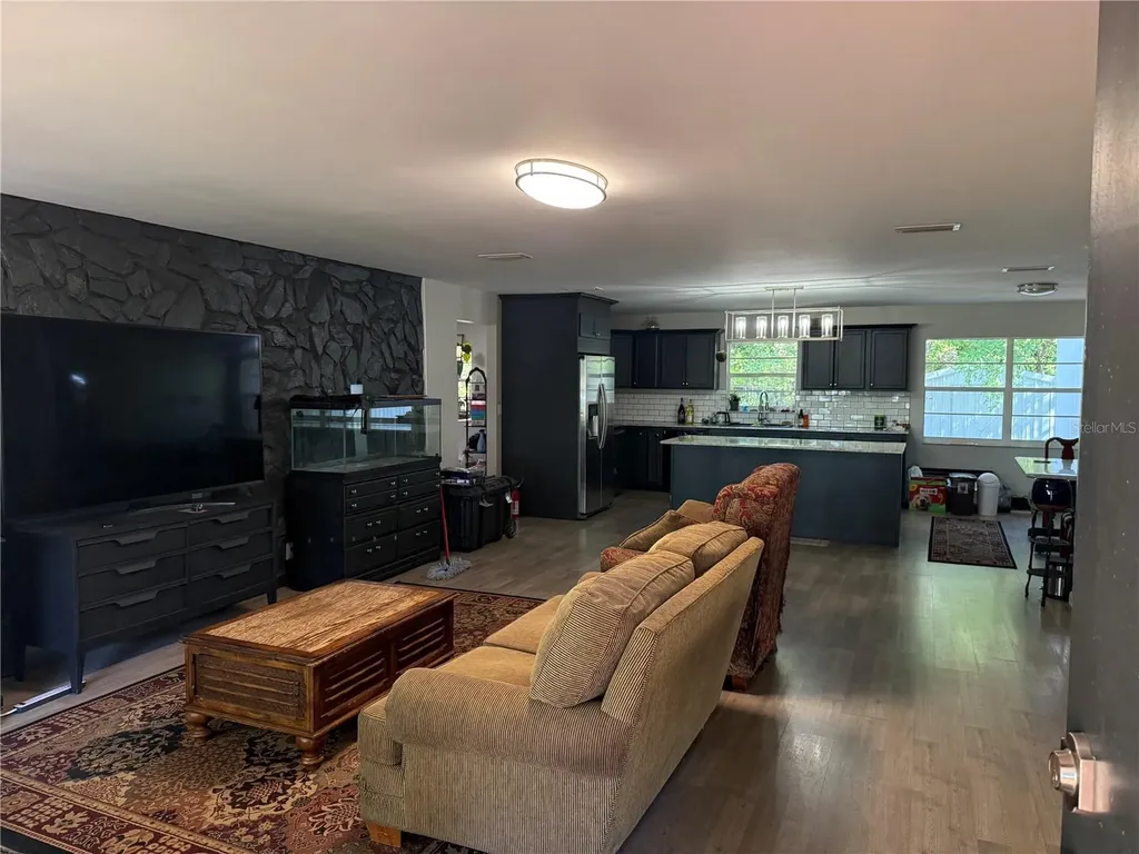 22155 County Road 136 Live Oak FL 32060