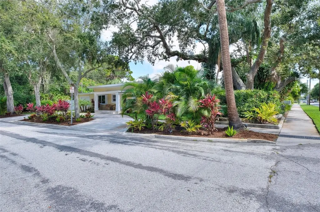 2500 Park Street N St Petersburg FL 33710