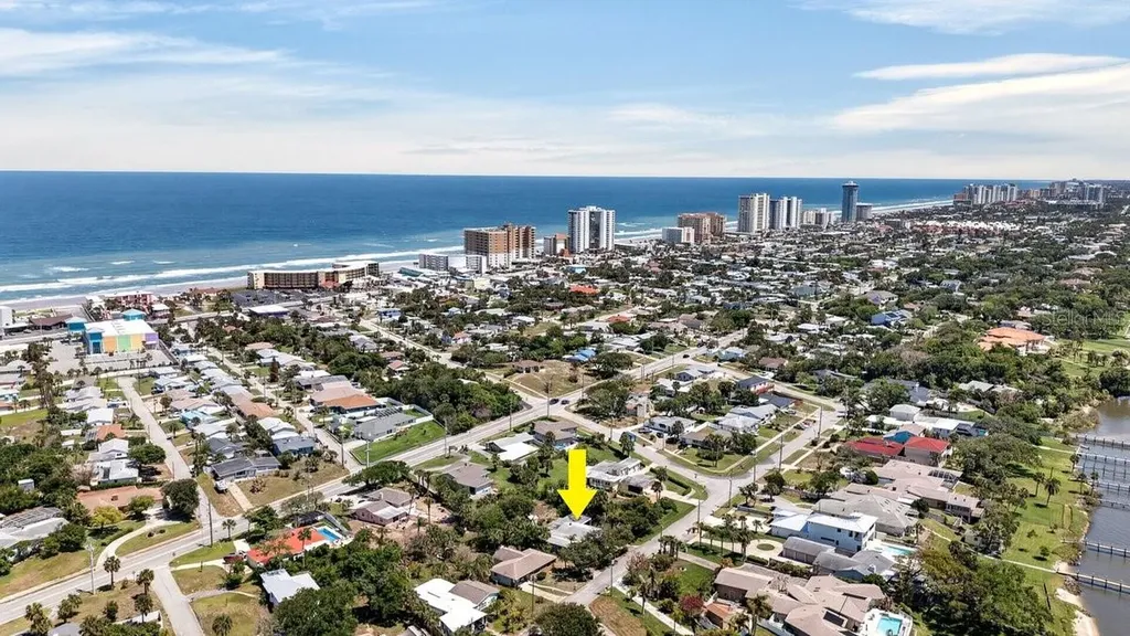 2237 S Halifax Drive Daytona Beach FL 32118