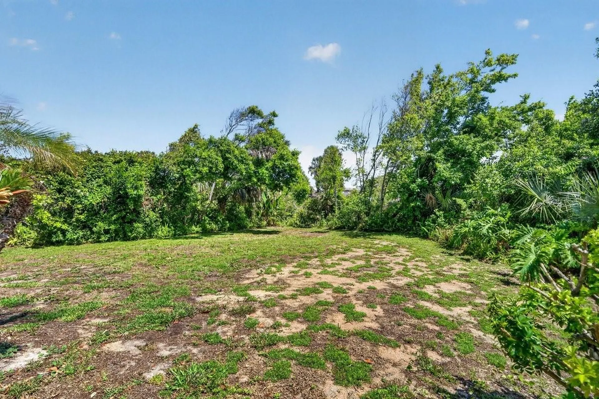2237 S Halifax Drive Daytona Beach FL 32118