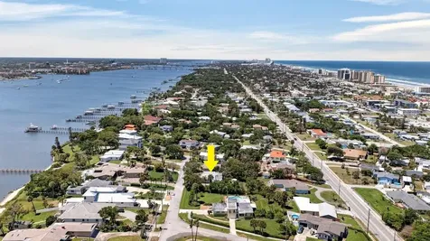 2237 S Halifax Drive Daytona Beach FL 32118