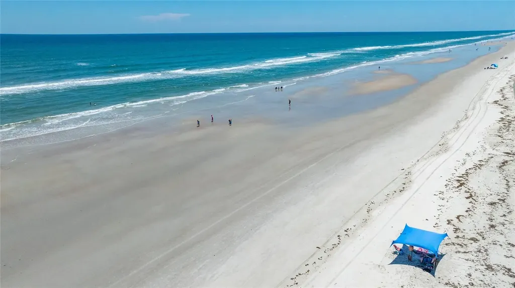 4811 Saxon Drive New Smyrna Beach FL 32169