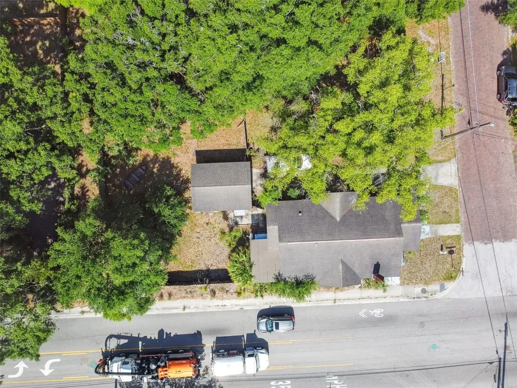 702 W Virginia Avenue Tampa FL 33603