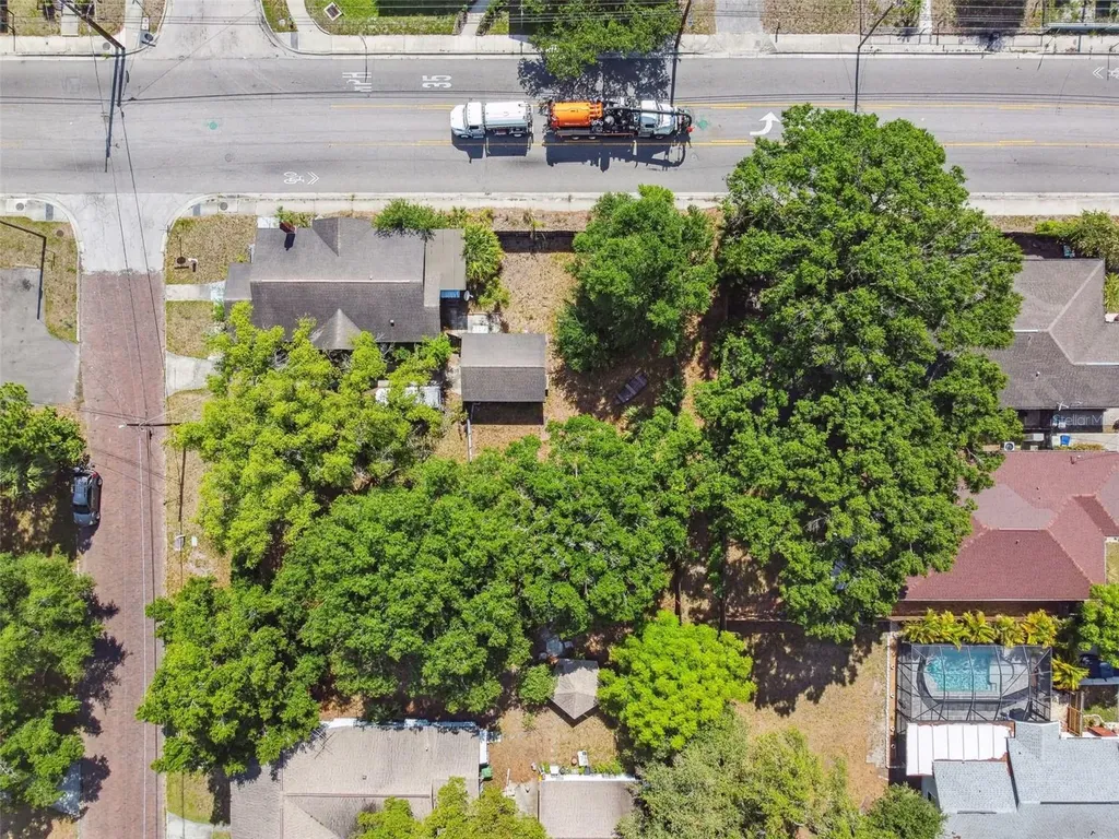 702 W Virginia Avenue Tampa FL 33603