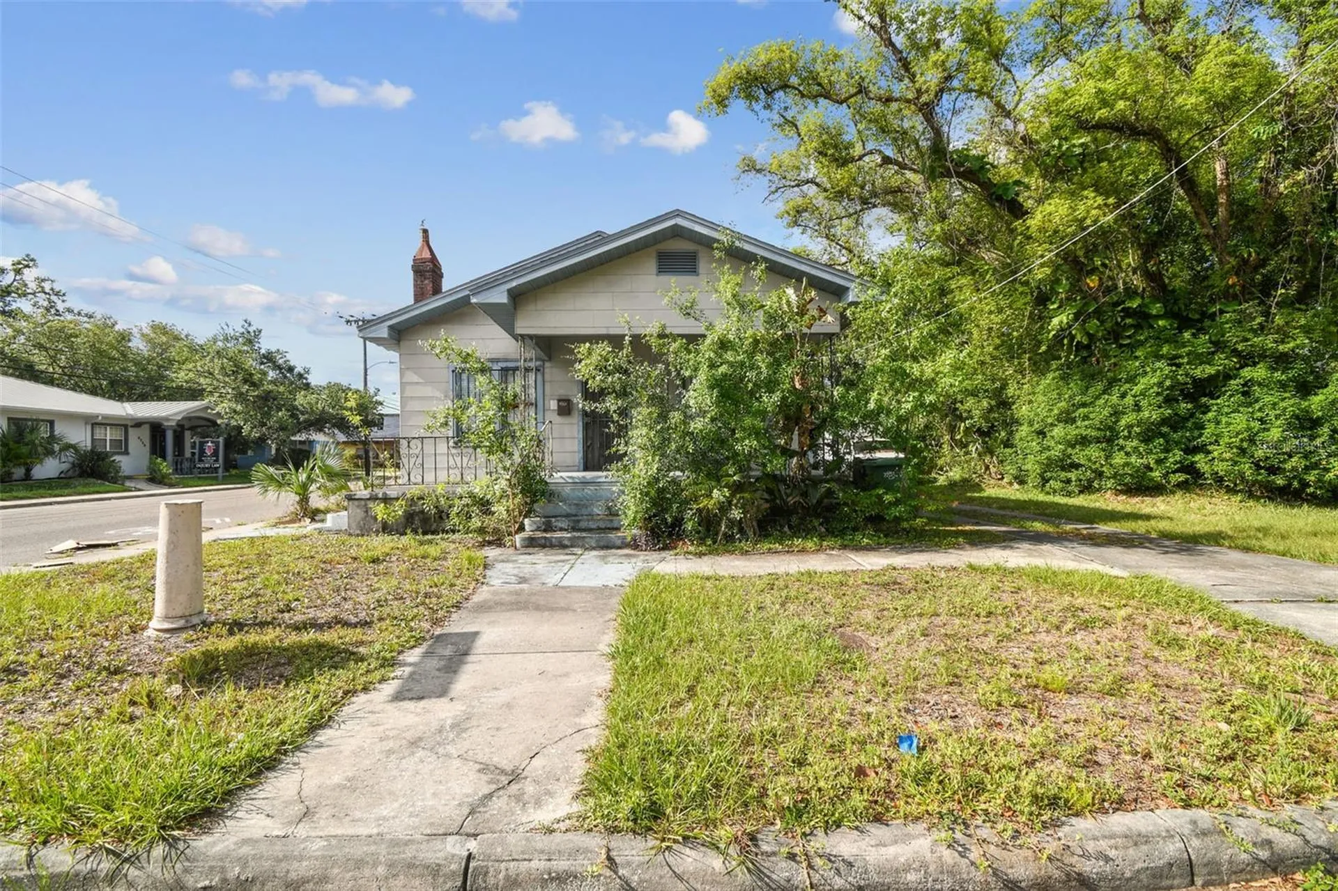 702 W Virginia Avenue Tampa FL 33603