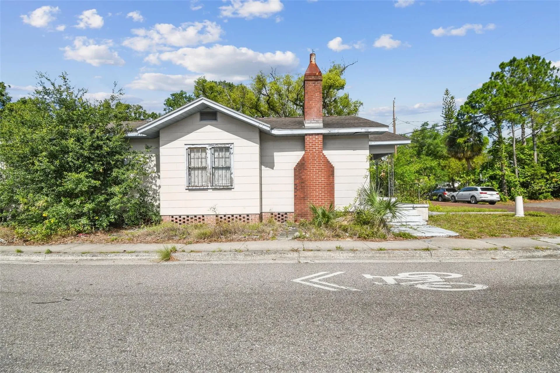 702 W Virginia Avenue Tampa FL 33603