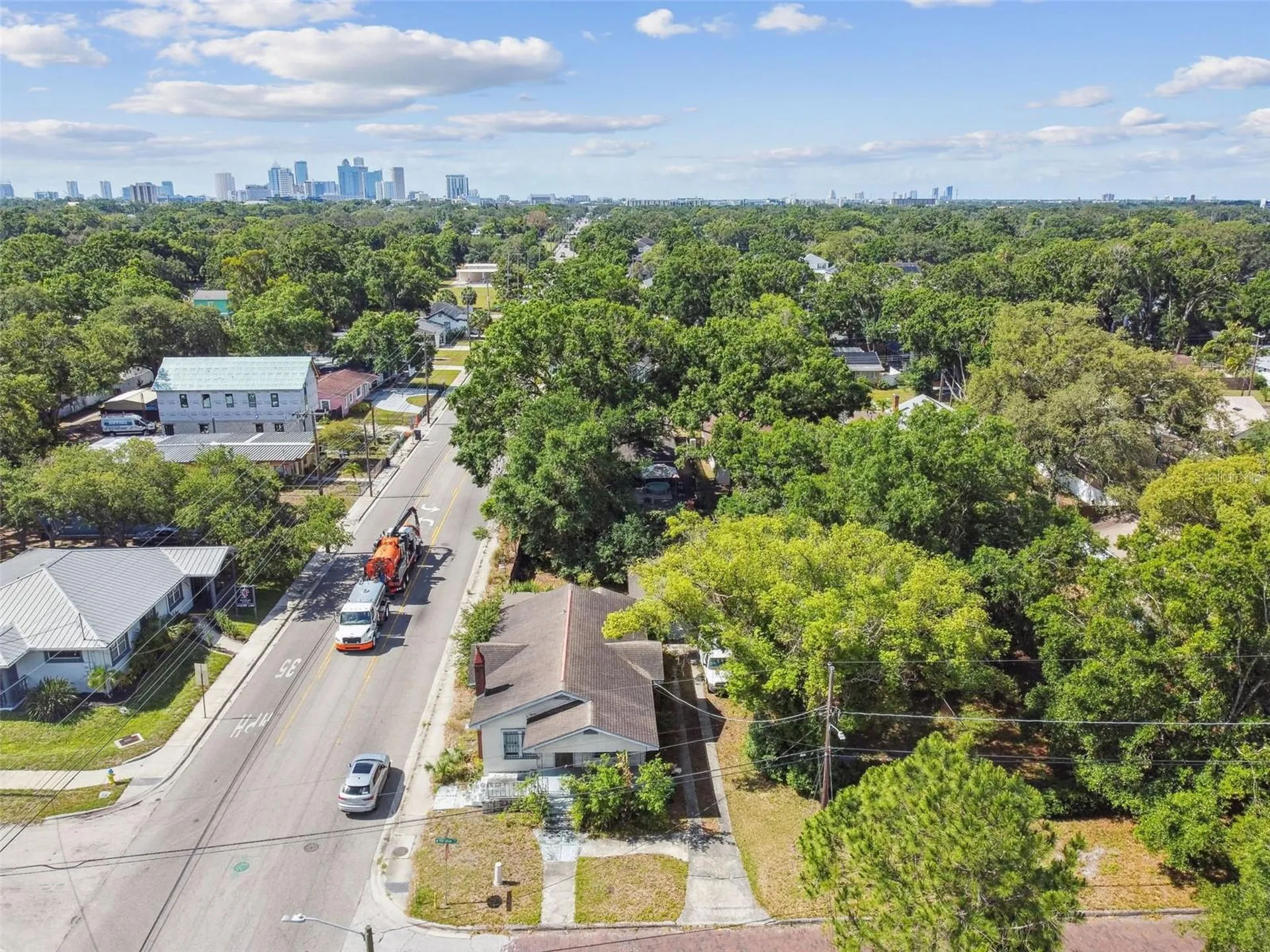 702 W Virginia Avenue Tampa FL 33603