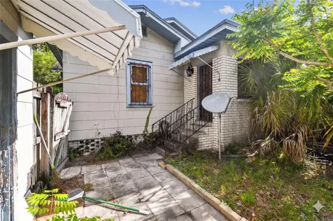 702 W Virginia Avenue Tampa FL 33603
