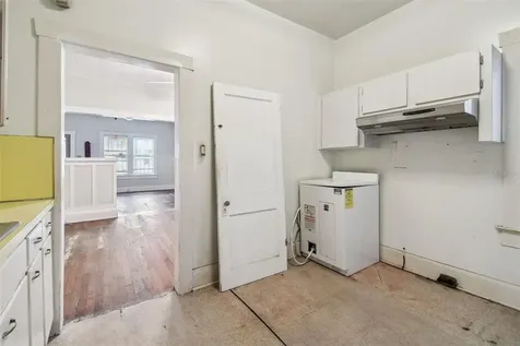 702 W Virginia Avenue Tampa FL 33603
