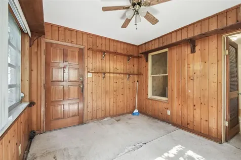 702 W Virginia Avenue Tampa FL 33603