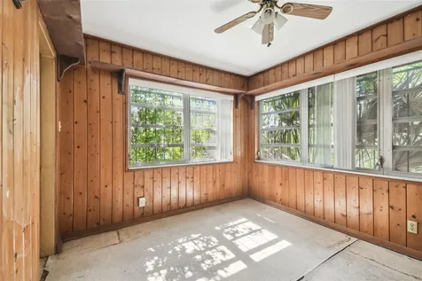 702 W Virginia Avenue Tampa FL 33603