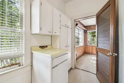 702 W Virginia Avenue Tampa FL 33603