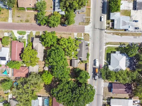 702 W Virginia Avenue Tampa FL 33603