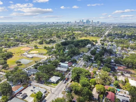 702 W Virginia Avenue Tampa FL 33603