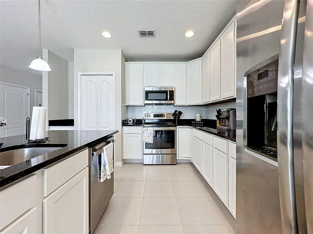 174 Cambria Grove Circle Davenport FL 33837
