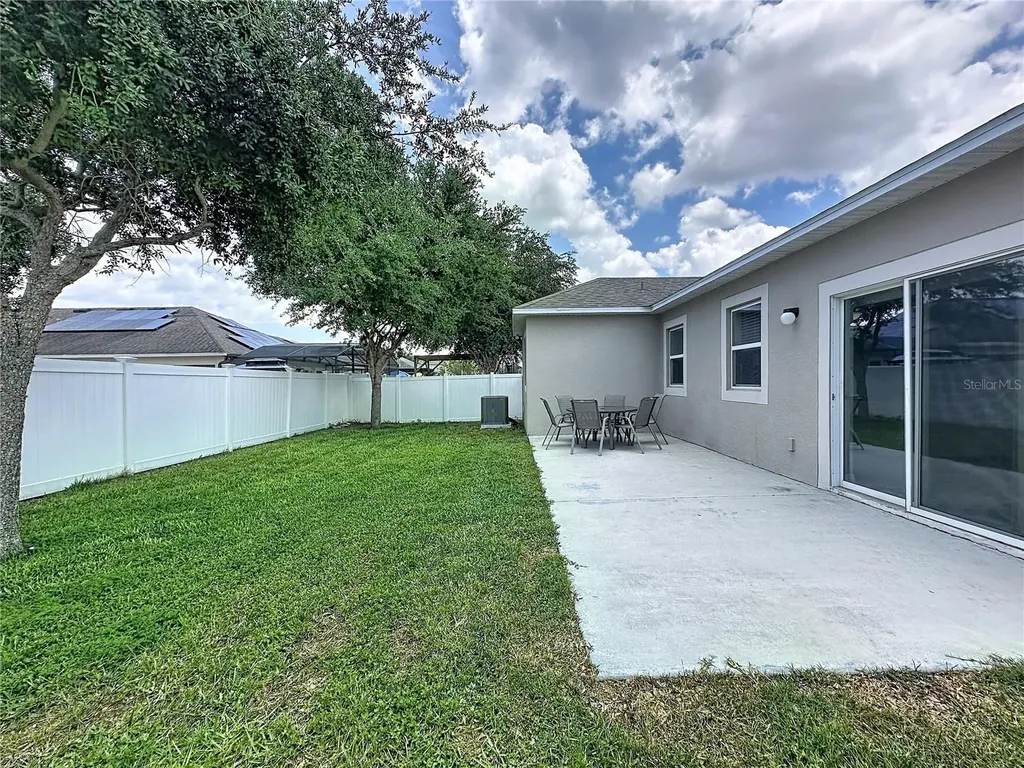 174 Cambria Grove Circle Davenport FL 33837