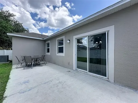 174 Cambria Grove Circle Davenport FL 33837