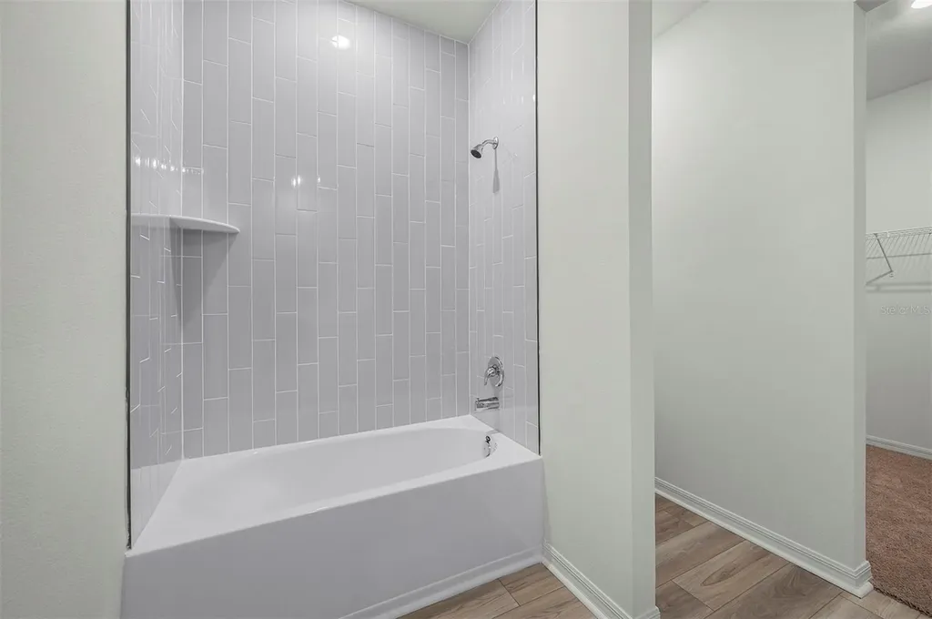13343 Tula Loop Astatula FL 34705