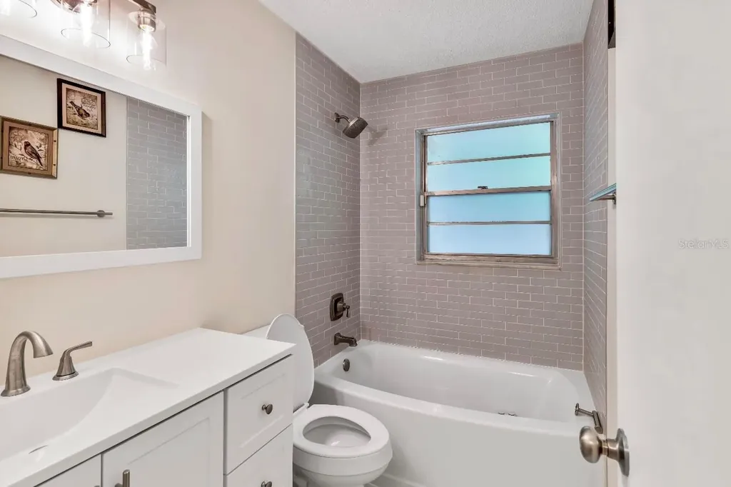 1709 NE 28th Place Ocala FL 34470