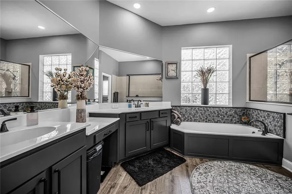 11423 30th Cove E Parrish FL 34219