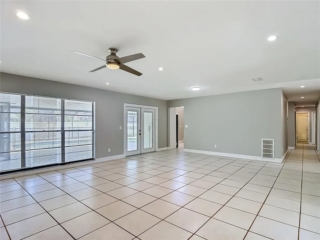 16206 Fantasia Drive Tampa FL 33624
