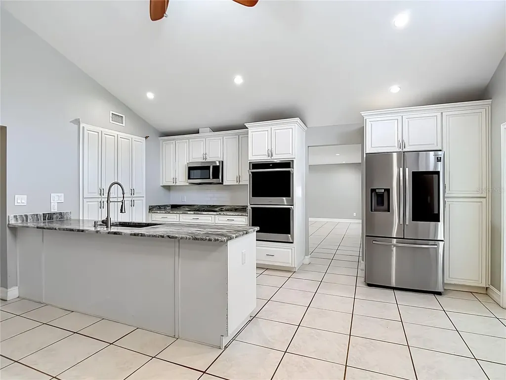 16206 Fantasia Drive Tampa FL 33624