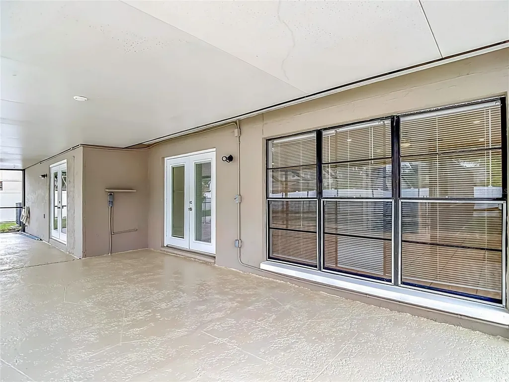 16206 Fantasia Drive Tampa FL 33624