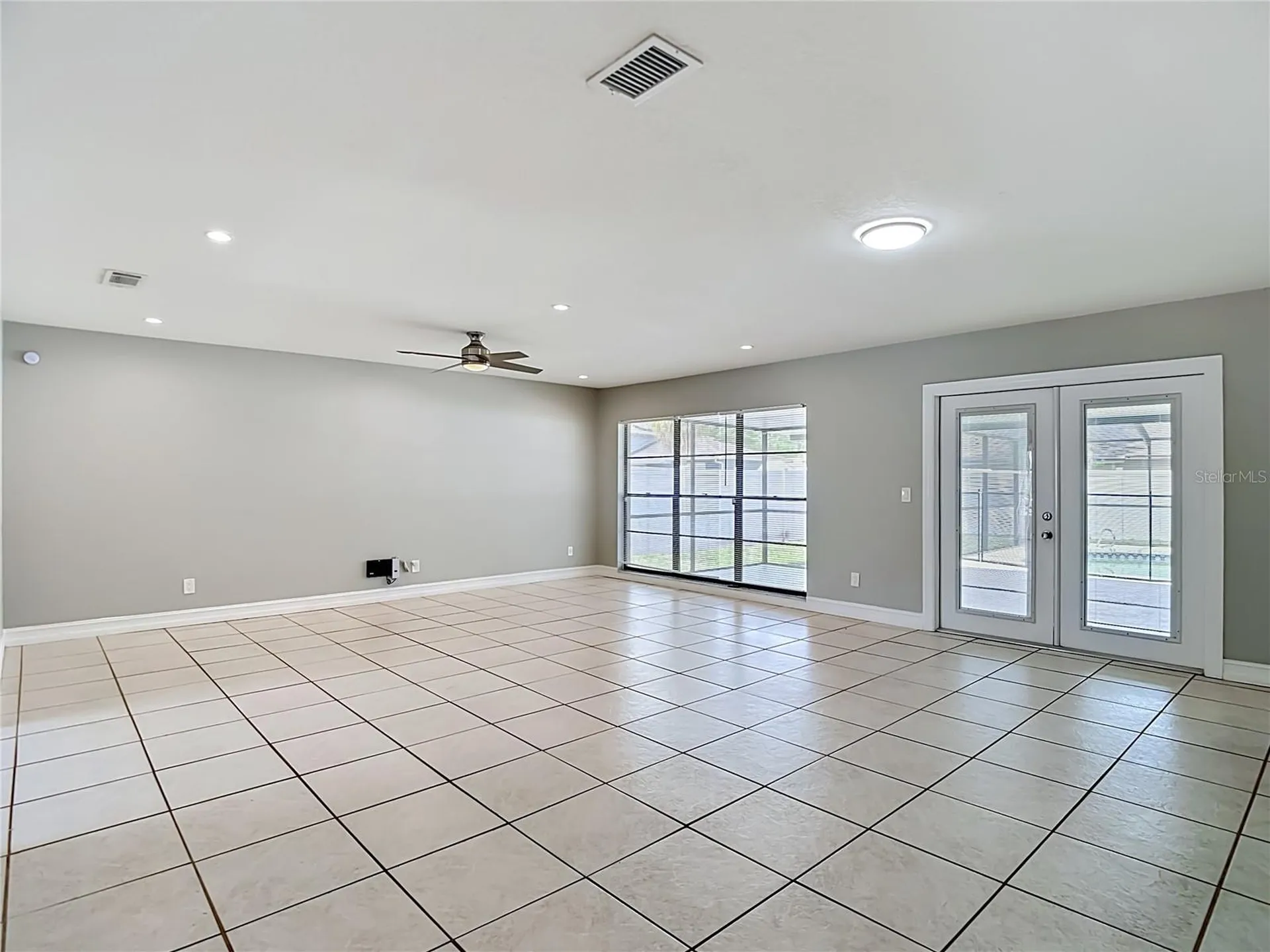 16206 Fantasia Drive Tampa FL 33624