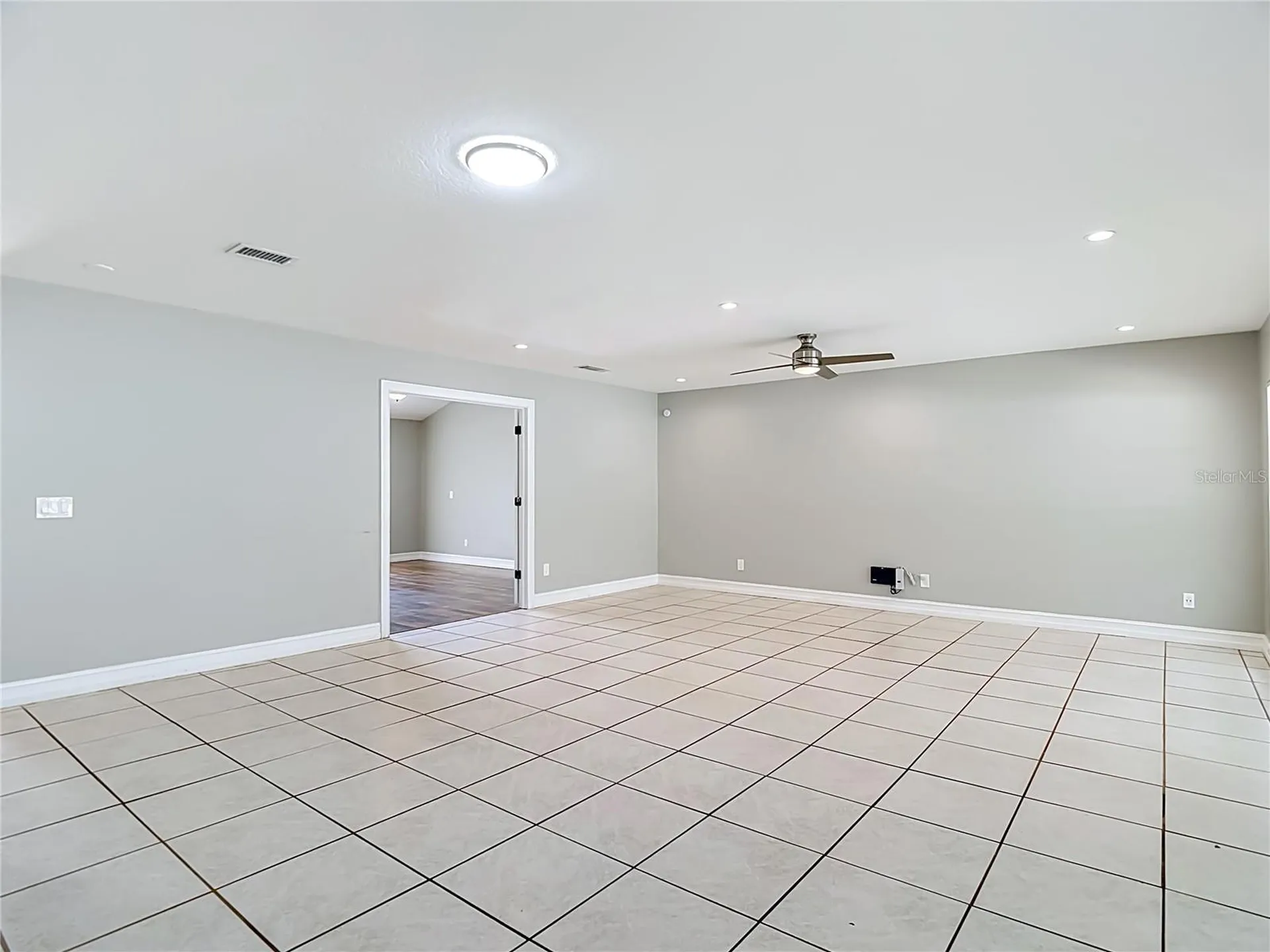 16206 Fantasia Drive Tampa FL 33624