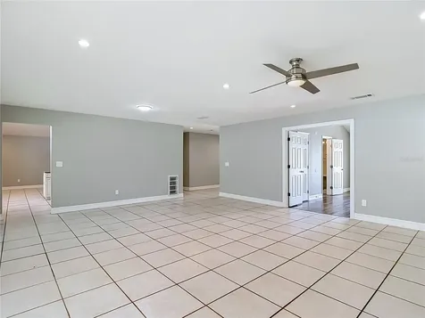 16206 Fantasia Drive Tampa FL 33624