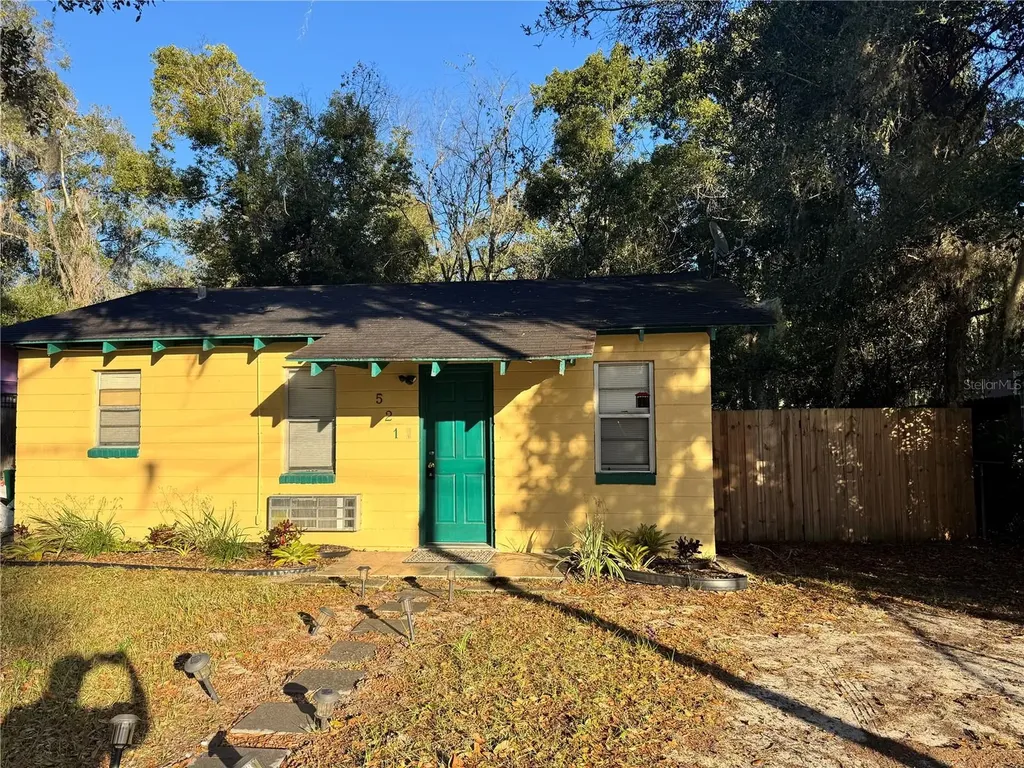 521 SE 14th Terrace Gainesville FL 32641