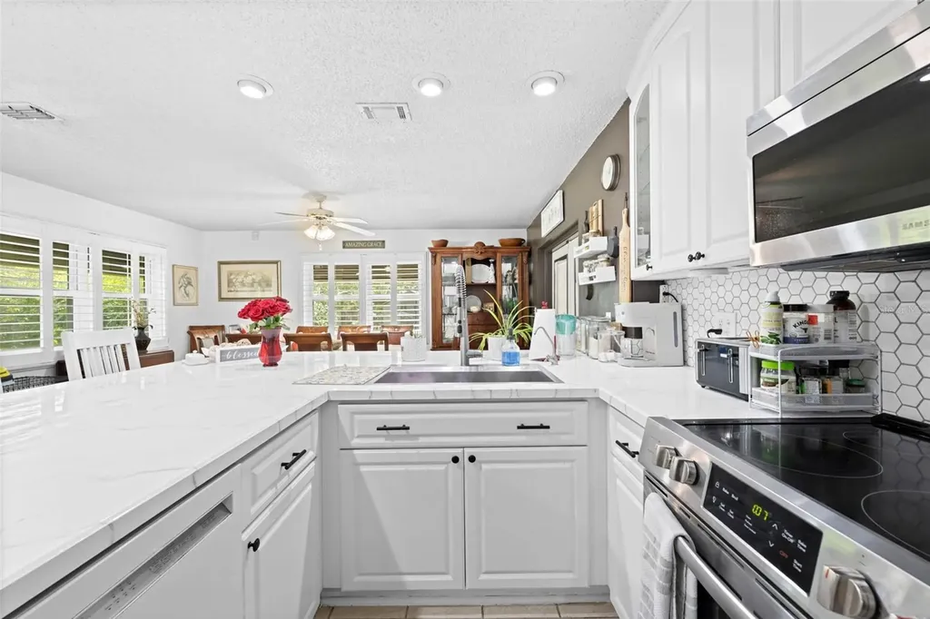 7458 Gates Circle Spring Hill FL 34606