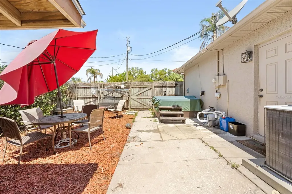 7458 Gates Circle Spring Hill FL 34606